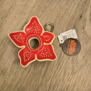Bath & Body Works Beige Flower Keychain